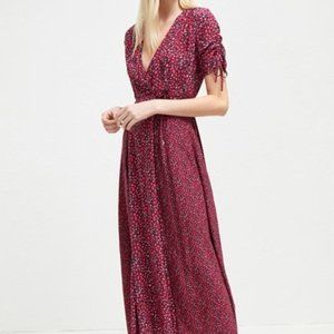 Aubine Fluid Floral Maxi Dress Size 6 (FCUK)